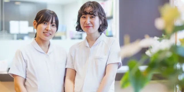 子育て中のスタッフも多く、
支え合える職場